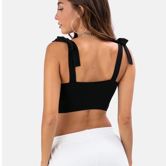 Shoulder tie crop top - Picture 3 of 3